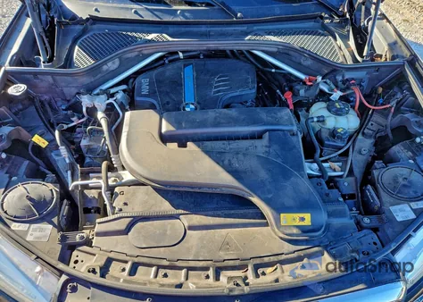 2016 BMW X5 Xdr40E z USA, uszkodzony, nr VIN 5UXKT0C52G0S77362